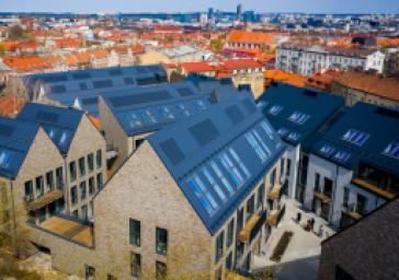 UAB Tarptautinės investicijos logo